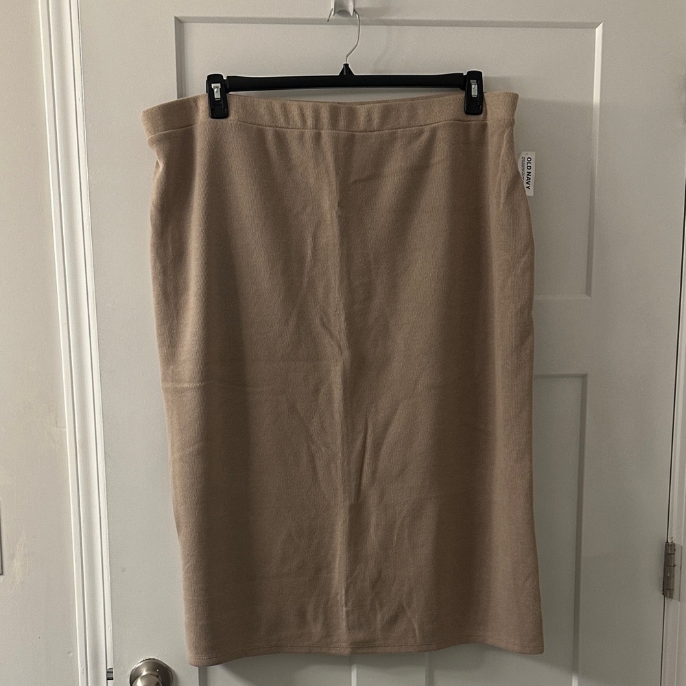 Old Navy Classic Tan Pencil Skirt